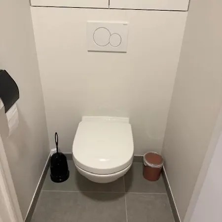 Sunny Corner 0001 Apartment *